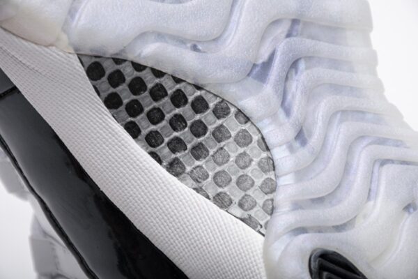528895-145 Air Jordan 11 Retro Low Iridescent - Image 11