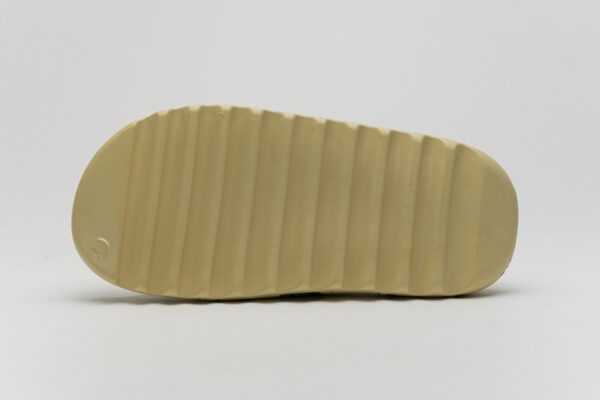 FW6344-4 adidas Yeezy Slide - Image 10