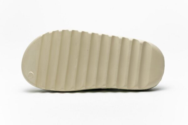 FW6345-14 adidas Yeezy Slide - Image 10