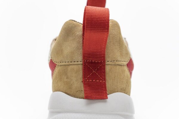 AA2261-100 Nike Mars Yard 2.0“Tom Sachs” - Image 12