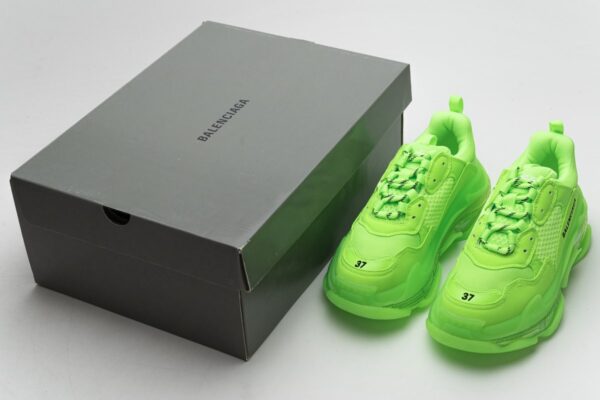 544351 W09O1 3802 Balenciaga Triple S Fluorescent Green - Image 4