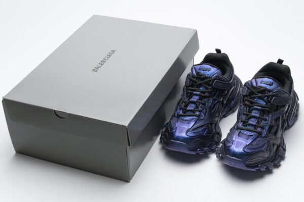 568615 W2MA1 5610 Blenciaga Track 2 Sneaker Chameleon - Image 3