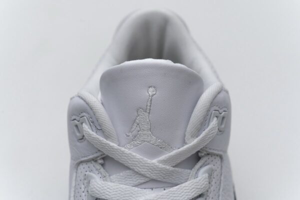 DA3595-100 Fragment Design x Air Jordan 3 Black White - Image 8