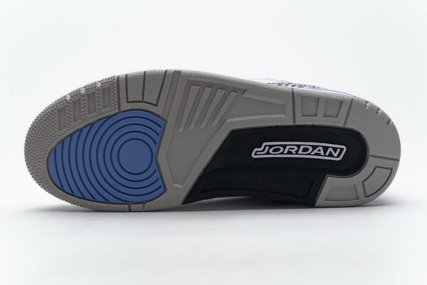 CT8532-104 Air Jordan 3 'UNC' - Image 10