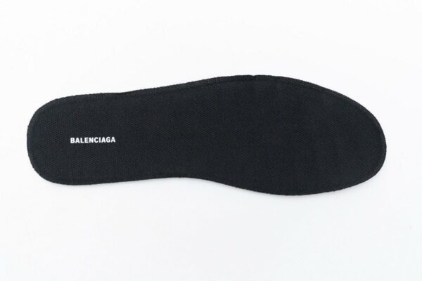 568615 W2MA1 5610 Blenciaga Track 2 Sneaker Chameleon - Image 11