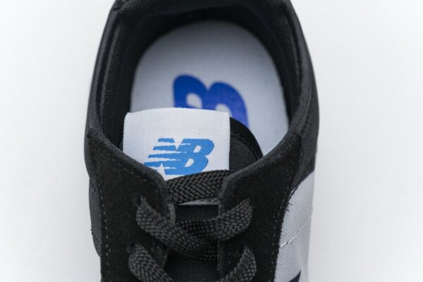 MS327SFC New Balance Black White - Image 9