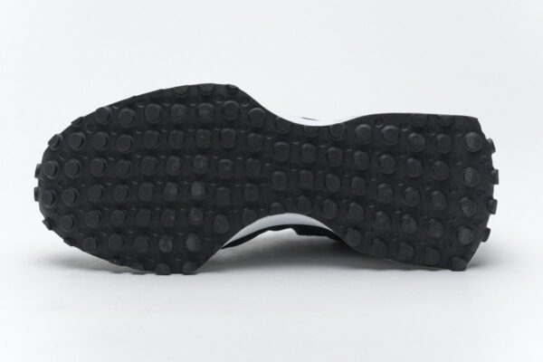 MS327SFC New Balance Black White - Image 10