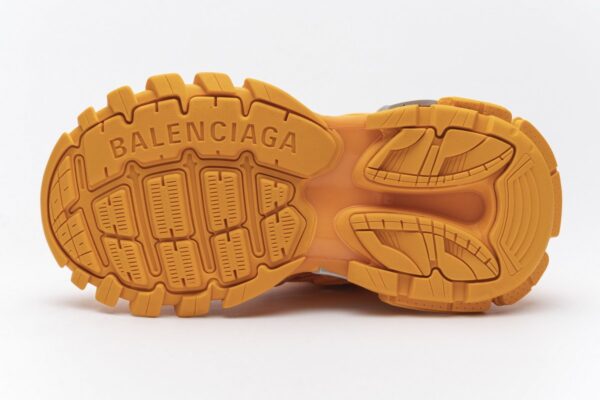 568615 W2GN5 5817 Blenciaga Track 2 Sneaker Orange - Image 9