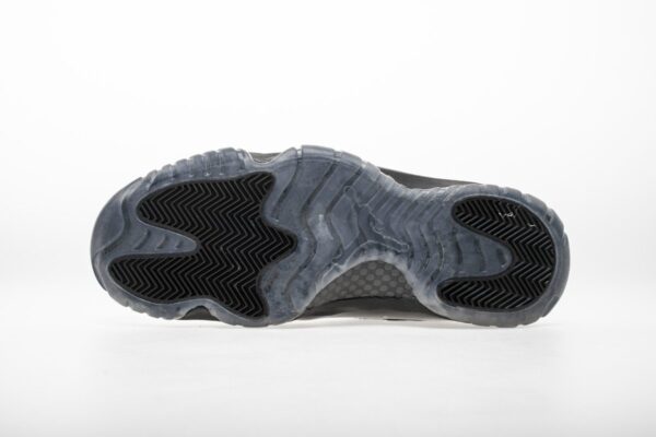 Air Jordan 11 “Cap and Gown” 378037-005 - Image 6