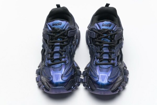 568615 W2MA1 5610 Blenciaga Track 2 Sneaker Chameleon - Image 4