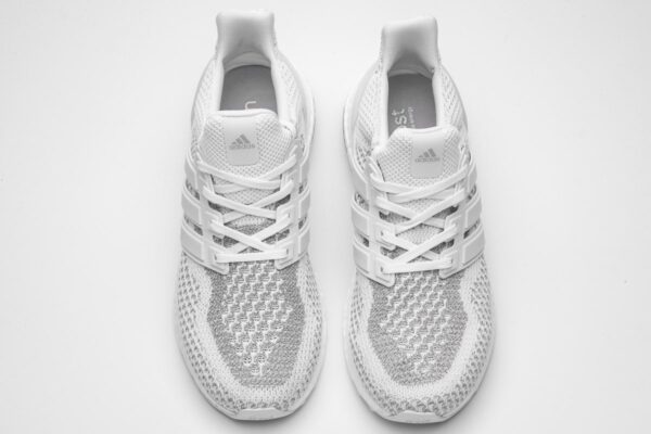 Ultra Boost 2.0 Limited “White Reflective”BB3928 - Image 7