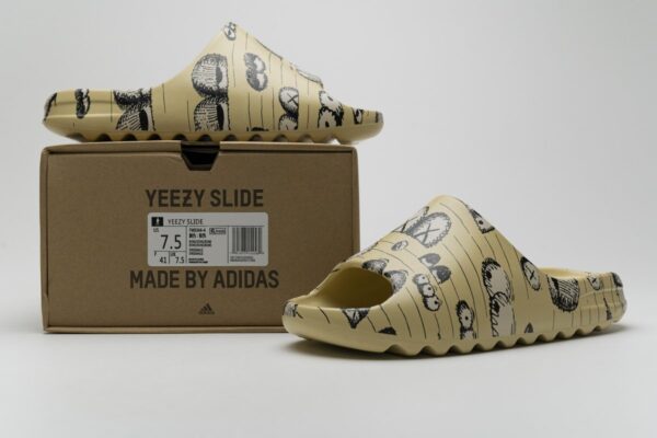 FW6344-4 adidas Yeezy Slide - Image 2