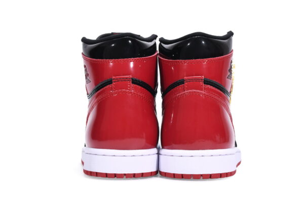 Air Jordan 1 High OG Bred Patent - Image 4