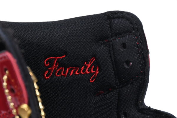 Air Jordan 1 High OG Bred Patent - Image 5