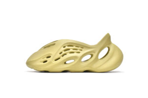 Adidas Yeezy Foam Runner Sulfur