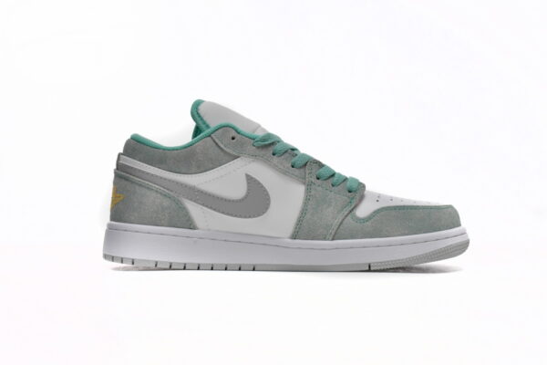 Air Jordan 1 Low New Emerald - Image 5