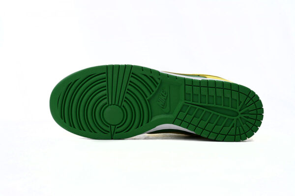 Nike Dunk Low Reverse Brazil - Image 7