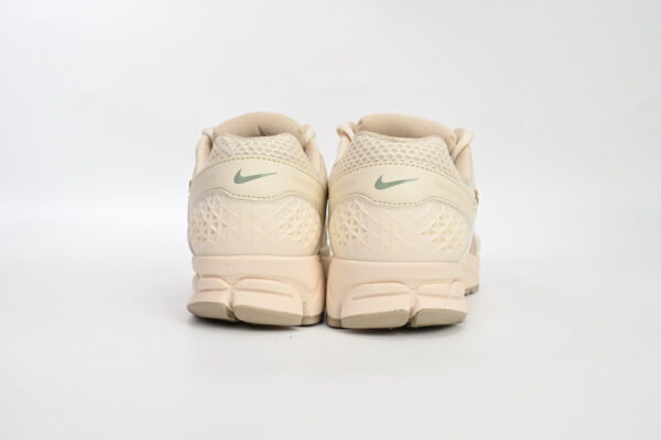 Nike Vomero 5 Sail Light Orewood Brown FQ6868-111 - Image 7