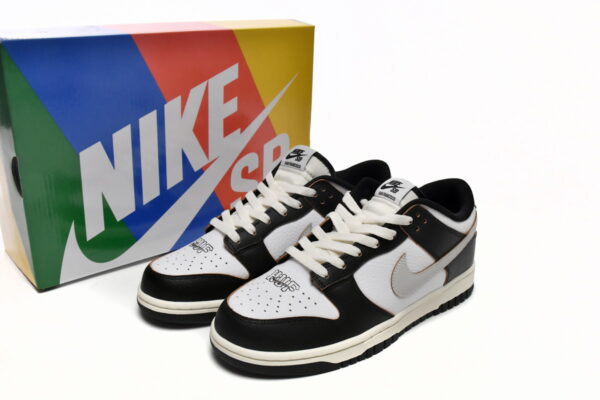 HUF x Nike SB Dunk Low San Francisco - Image 3